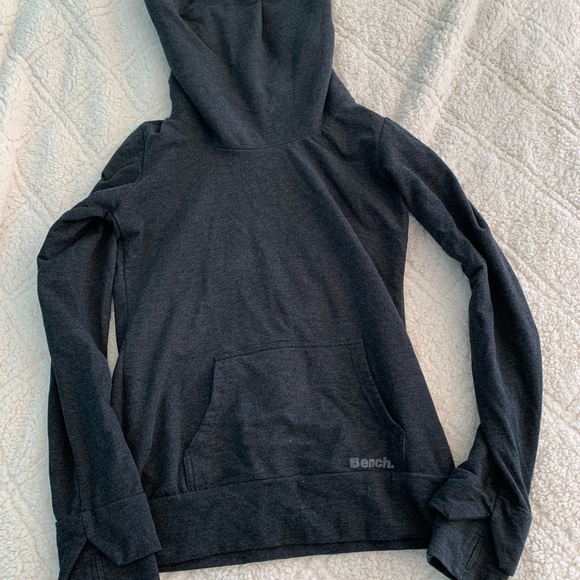 BENCH WOMANS MEDIUM GREY ULTRA SOFT COWL NECK HOODED PULLOVER. Like new. - Picture 6 of 6